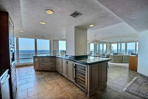 Copropriété à louer à Fort Lauderdale, Floride: 2 chambres, 186.08 m2 № 2182842 - photo 9