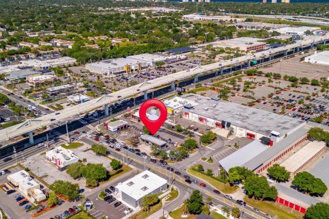 Immobilier commercial à vendre à Tampa, Floride: 137.5 m2 № 1675870 - photo 11