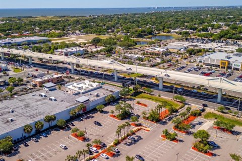 Immobilier commercial à vendre à Tampa, Floride: 137.5 m2 № 1675870 - photo 21