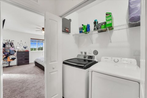 Touwnhouse à louer à Homestead, Floride: 3 chambres, 224.36 m2 № 2062809 - photo 22