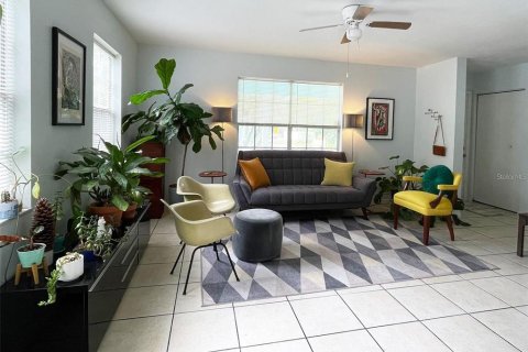 Villa ou maison à louer à Gainesville, Floride: 3 chambres, 120.4 m2 № 2405454 - photo 7