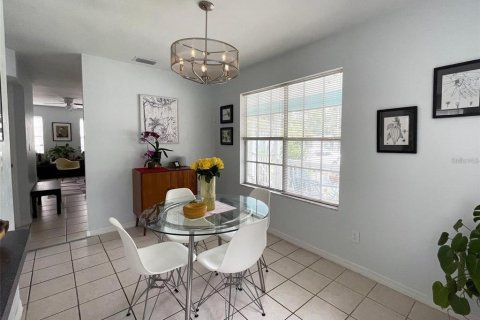 Villa ou maison à louer à Gainesville, Floride: 3 chambres, 120.4 m2 № 2405454 - photo 12