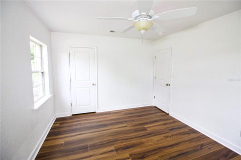 House in Leesburg, Florida 5 bedrooms, 195.84 sq.m. № 2226599 - photo 28