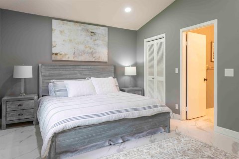 Appartement à louer à Palm Beach Gardens, Floride: 2 chambres, 105.44 m2 № 2421116 - photo 13