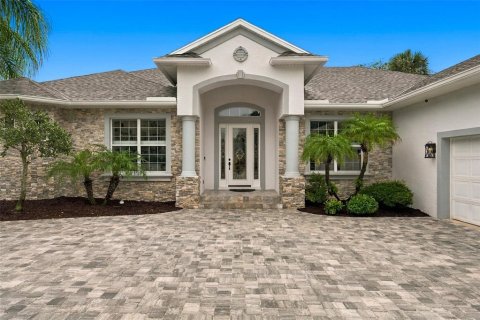 Villa ou maison à vendre à Palm Coast, Floride: 5 chambres, 335.38 m2 № 2408170 - photo 4