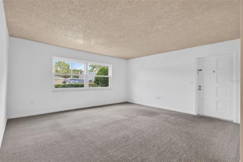 Condo in Sarasota, Florida, 1 bedroom № 2106834 - photo 23