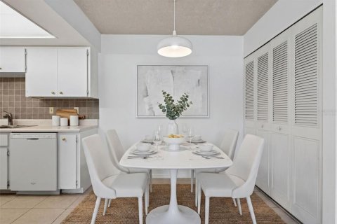 Condo in Sarasota, Florida, 1 bedroom № 2106834 - photo 26