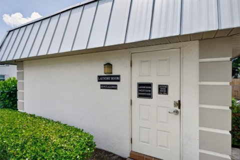 Condo in Sarasota, Florida, 1 bedroom № 2106834 - photo 7
