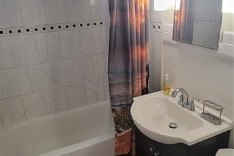 Снять в аренду кондоминиум в Гейнсвилл, Флорида 1 комната, 104.42м2, № 1662934 - фото 14