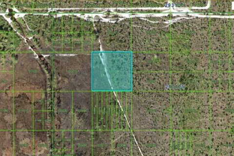 Land in Frostproof, Florida № 2158877