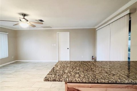 Casa en alquiler en Clearwater, Florida, 3 dormitorios, 152.17 m2 № 1902233 - foto 22