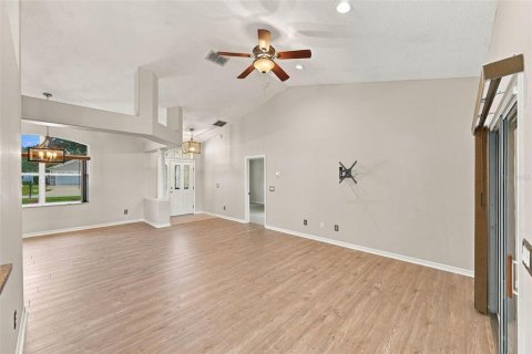 Villa ou maison à vendre à Clermont, Floride: 3 chambres, 160.26 m2 № 2423979 - photo 22