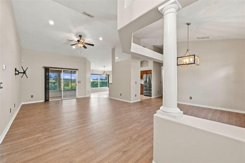 Villa ou maison à vendre à Clermont, Floride: 3 chambres, 160.26 m2 № 2423979 - photo 4