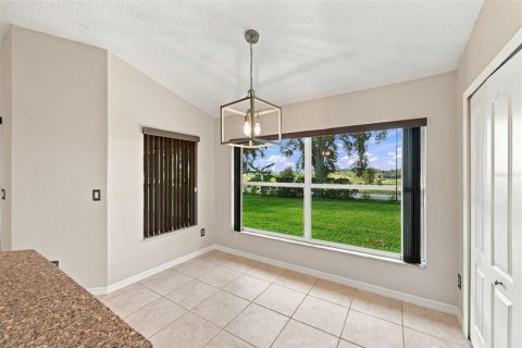 Villa ou maison à vendre à Clermont, Floride: 3 chambres, 160.26 m2 № 2423979 - photo 14