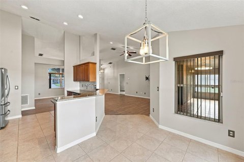 Villa ou maison à vendre à Clermont, Floride: 3 chambres, 160.26 m2 № 2423979 - photo 15