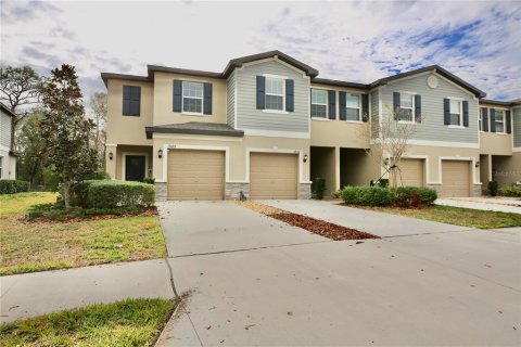 Touwnhouse à vendre à Land O' Lakes, Floride: 3 chambres, 151.8 m2 № 2195130 - photo 2