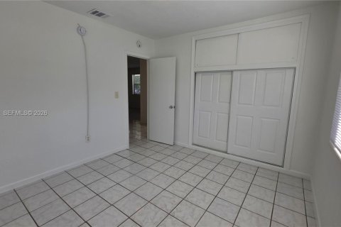 Immobilier commercial à vendre à North Miami, Floride: 201.41 m2 № 2077362 - photo 19