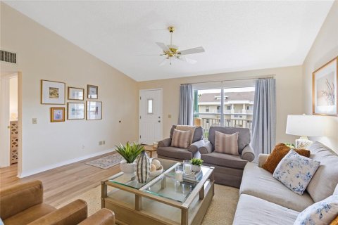 Copropriété à vendre à Clearwater, Floride: 2 chambres, 112.41 m2 № 2151876 - photo 18