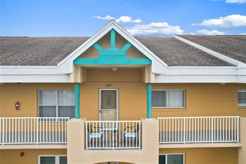 Condo in Clearwater, Florida, 2 bedrooms № 2151876