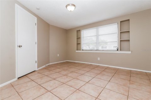 Casa en alquiler en Port Richey, Florida, 3 dormitorios, 158.96 m2 № 1866099 - foto 5