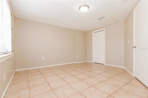 Casa en alquiler en Port Richey, Florida, 3 dormitorios, 158.96 m2 № 1866099 - foto 13