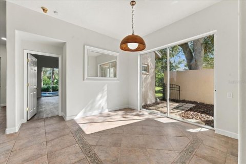 House in Weeki Wachee, Florida 4 bedrooms, 186.18 sq.m. № 2424440 - photo 14