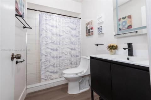 Condo in Miramar, Florida, 3 bedrooms  № 1813957 - photo 21