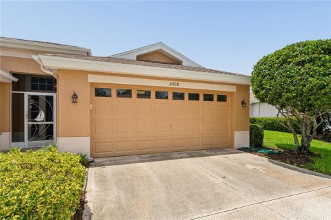 Condo in Sun City Center, Florida, 2 bedrooms № 2216993 - photo 26