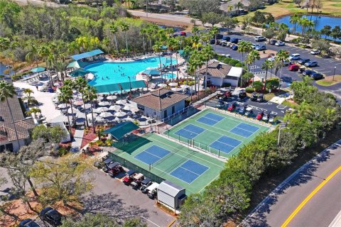 Condo in Sun City Center, Florida, 2 bedrooms № 2216993 - photo 3
