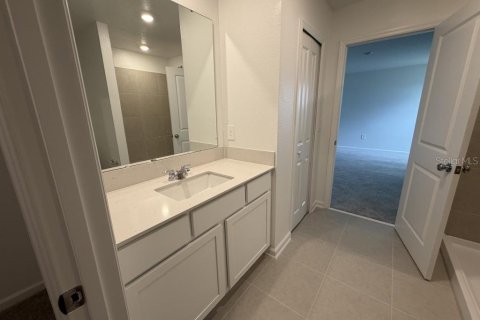 House in Eustis, Florida 4 bedrooms, 174.1 sq.m. № 2207981 - photo 10