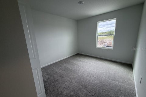 House in Eustis, Florida 4 bedrooms, 174.1 sq.m. № 2207981 - photo 18