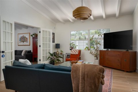 Villa ou maison à vendre à Saint Petersburg, Floride: 4 chambres, 254.46 m2 № 2122906 - photo 18