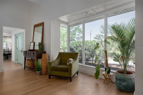 Villa ou maison à vendre à Saint Petersburg, Floride: 4 chambres, 254.46 m2 № 2122906 - photo 9