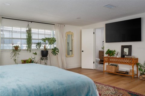 Villa ou maison à vendre à Saint Petersburg, Floride: 4 chambres, 254.46 m2 № 2122906 - photo 29