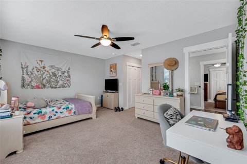 Townhouse in Tampa, Florida 3 bedrooms, 195.47 sq.m. № 1869612 - photo 25