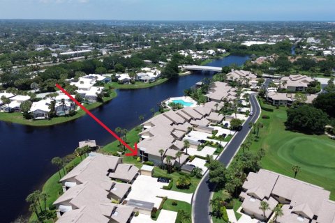 Condominio en venta en Jupiter, Florida, 2 dormitorios, 138.8 m2 № 2188084 - foto 3