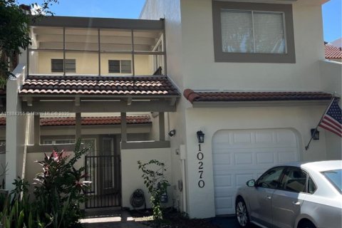 Adosado en alquiler en Doral, Florida, 3 dormitorios, 176.33 m2 № 1931130 - foto 23