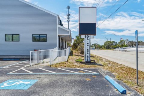 Immobilier commercial à vendre à Englewood, Floride: 450.67 m2 № 2103677 - photo 6
