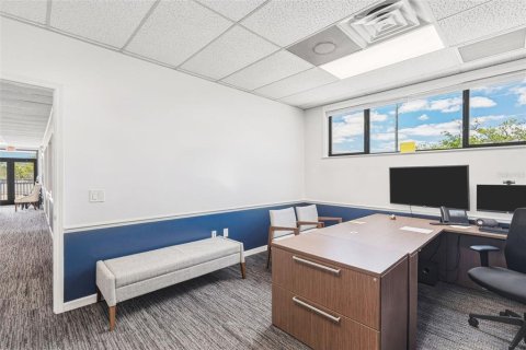 Immobilier commercial à vendre à Englewood, Floride: 450.67 m2 № 2103677 - photo 22