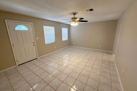 House in Kissimmee, Florida 2 bedrooms, 92.9 sq.m. № 1679979 - photo 2