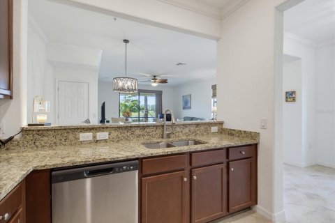 Touwnhouse à vendre à Venice, Floride: 3 chambres, 181.07 m2 № 2399001 - photo 12
