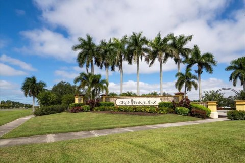 Touwnhouse à vendre à Venice, Floride: 3 chambres, 181.07 m2 № 2399001 - photo 6