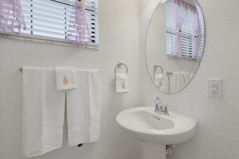 Touwnhouse à vendre à Venice, Floride: 3 chambres, 181.07 m2 № 2399001 - photo 19