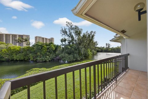 Condo in Jupiter, Florida, 2 bedrooms № 2154975 - photo 26