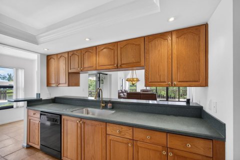 Condo in Jupiter, Florida, 2 bedrooms № 2154975 - photo 16