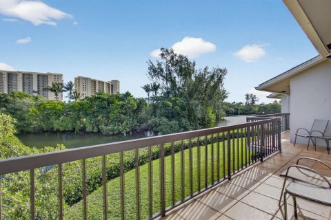 Condo in Jupiter, Florida, 2 bedrooms № 2154975 - photo 21