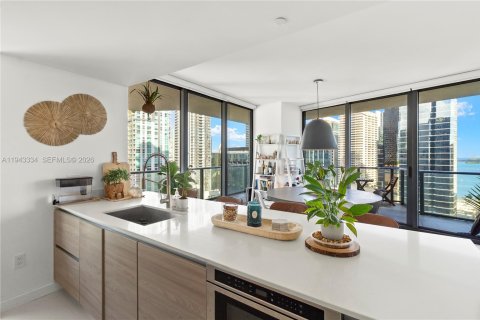 Condominio en venta en Miami, Florida, 2 dormitorios, 118.82 m2 № 2000651 - foto 12