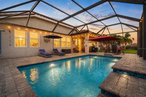 Casa en venta en Lakewood Ranch, Florida, 4 dormitorios, 217.39 m2 № 2200076 - foto 2