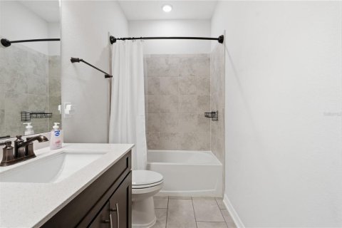Casa en venta en Lakewood Ranch, Florida, 4 dormitorios, 217.39 m2 № 2200076 - foto 27