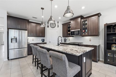 Casa en venta en Lakewood Ranch, Florida, 4 dormitorios, 217.39 m2 № 2200076 - foto 11